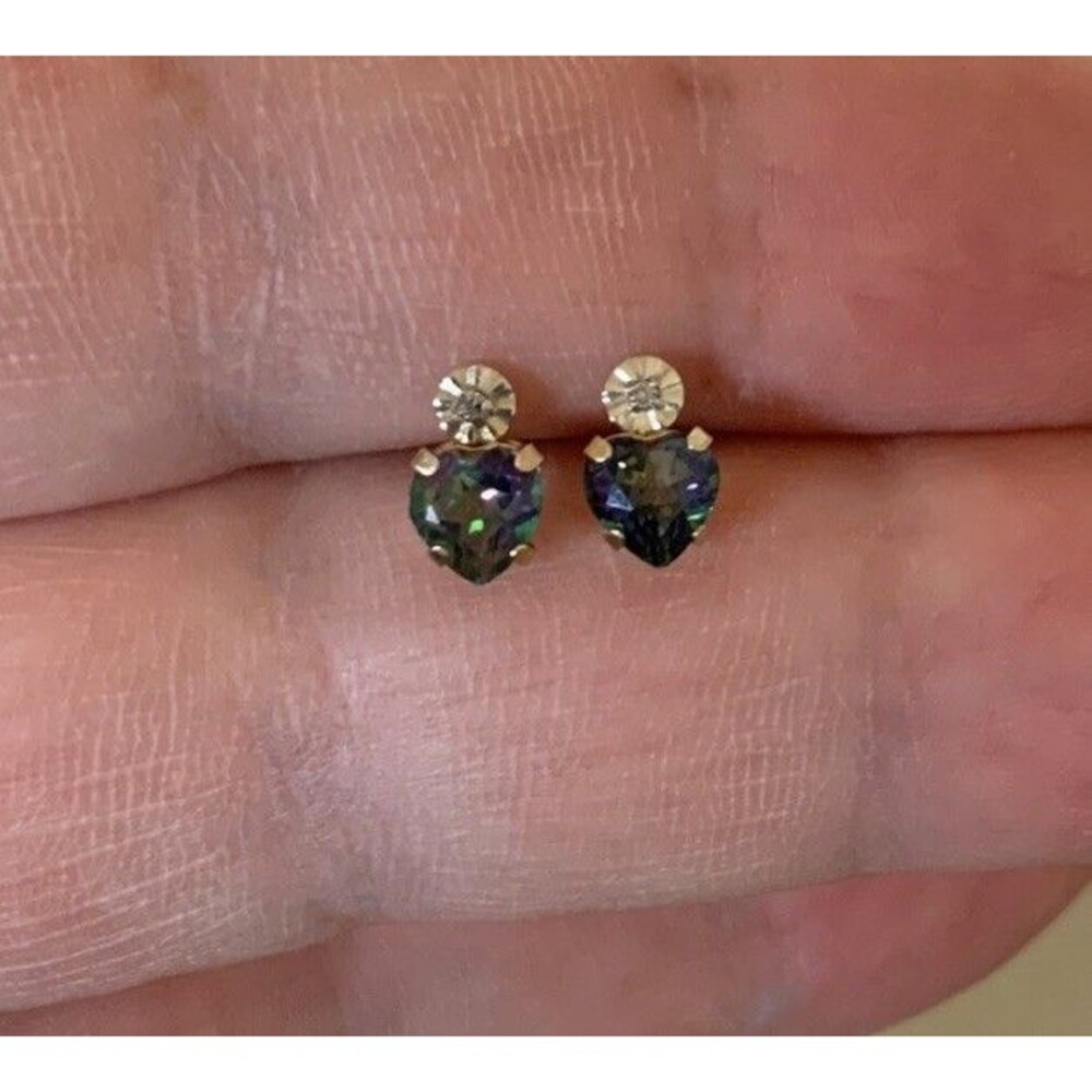 Vintage 10K Yellow Gold Luxe Mystic Topaz Earrings Heart Accent Gemstone Stud